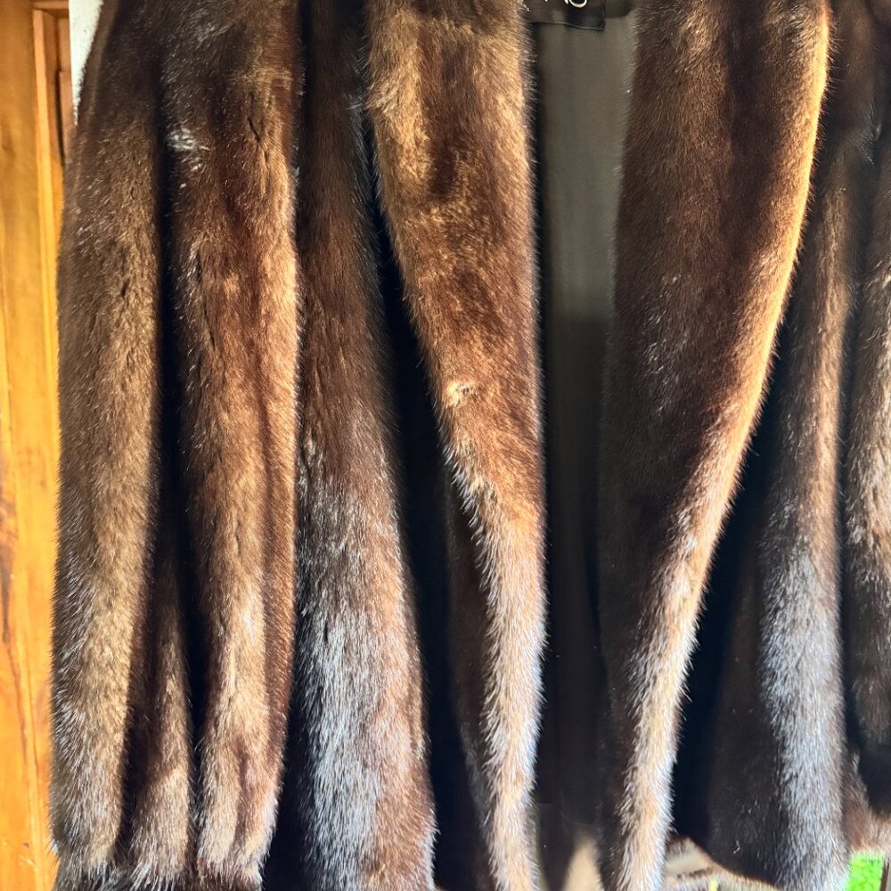 Full Length, Female Skins, Mahogony Mink with Shawl & Banded Cuff